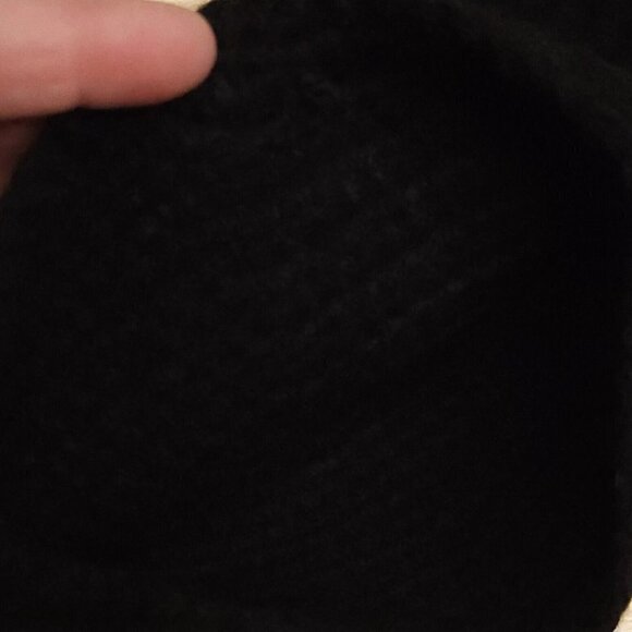 Handmade Knitted Minnie Mouse Baby Hat - Picture 3 of 3